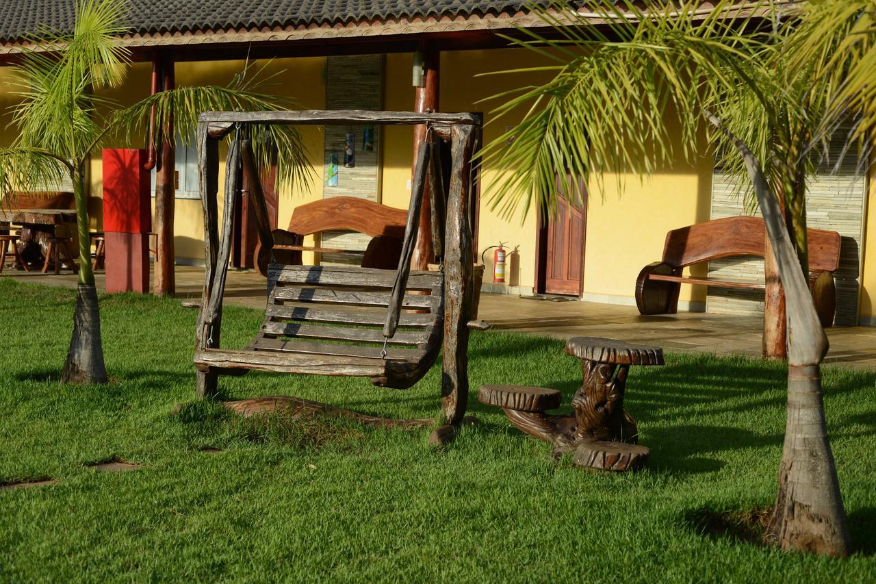 Pousada Haras Santa Rita Poconé Exterior foto